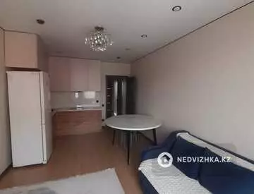 2-комнатная квартира, этаж 7 из 7, 56 м², на длительный срок