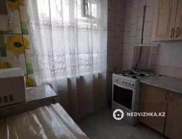 1-комнатная квартира, этаж 2 из 4, 31 м², на длительный срок
