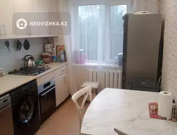 2-комнатная квартира, этаж 3 из 5, 51 м²
