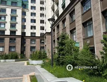 2-комнатная квартира, этаж 14 из 14, 52 м²