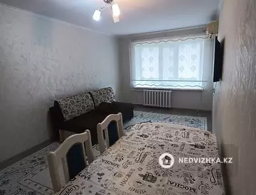 3-комнатная квартира, этаж 4 из 5, 61 м²