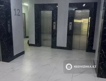 2-комнатная квартира, этаж 12 из 22, 40 м²