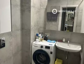 2-комнатная квартира, этаж 12 из 22, 40 м²