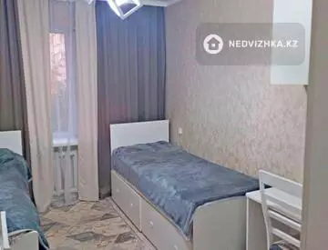 4-комнатная квартира, этаж 3 из 5, 77 м²