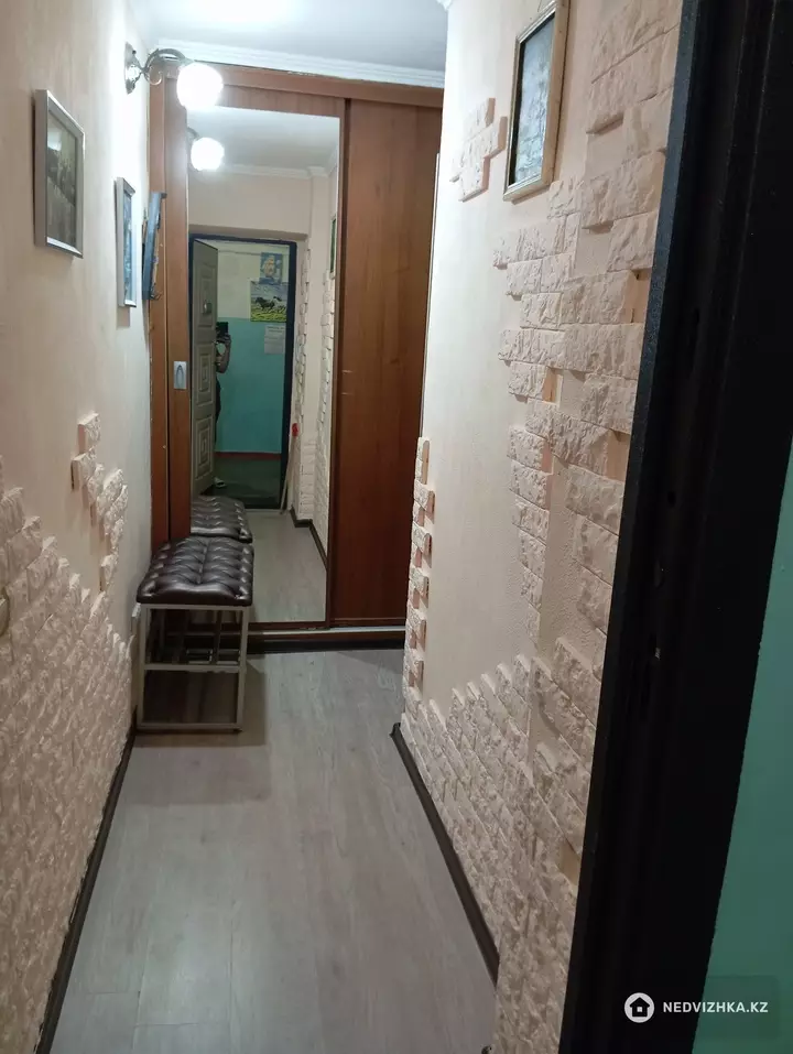 50 м², 3-комнатная квартира, этаж 1 из 4, 50 м², на длительный срок, изображение - 1