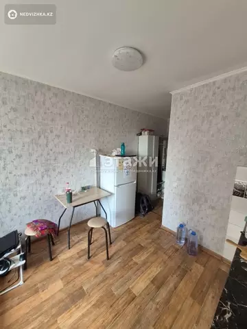 1-комнатная квартира, этаж 6 из 9, 18 м²