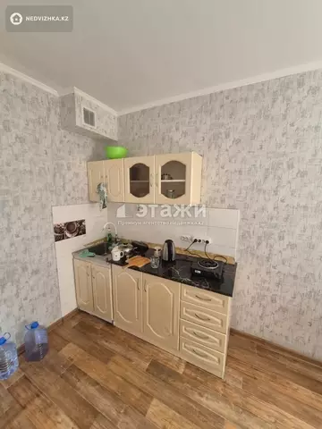 1-комнатная квартира, этаж 6 из 9, 18 м²