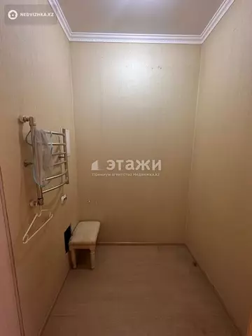 3-комнатная квартира, этаж 8 из 10, 103 м²