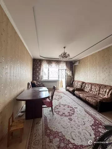 3-комнатная квартира, этаж 8 из 10, 103 м²