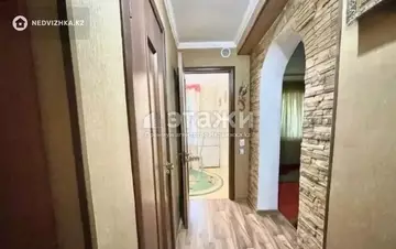 1-комнатная квартира, этаж 2 из 4, 32 м²