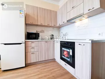2-комнатная квартира, этаж 5 из 12, 45 м², на длительный срок