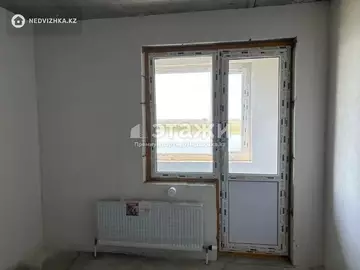 1-комнатная квартира, этаж 9 из 9, 37 м²