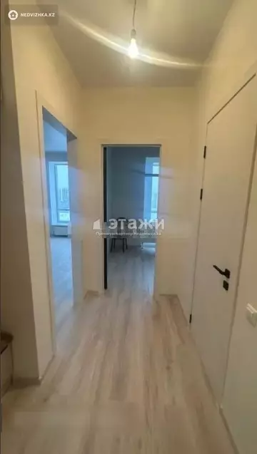1-комнатная квартира, этаж 8 из 9, 37 м²