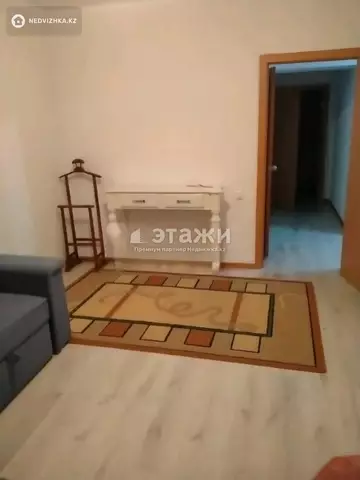 2-комнатная квартира, этаж 3 из 9, 60 м²