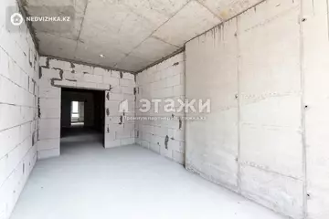 4-комнатная квартира, этаж 3 из 13, 117 м²