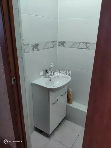 2-комнатная квартира, этаж 17 из 23, 68 м²