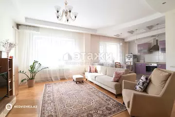 2-комнатная квартира, этаж 3 из 9, 80 м²