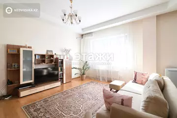 2-комнатная квартира, этаж 3 из 9, 80 м²
