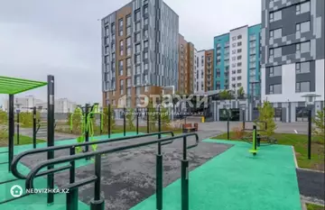 3-комнатная квартира, этаж 8 из 10, 103 м²