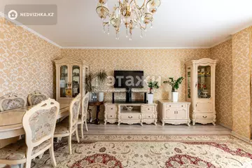 3-комнатная квартира, этаж 10 из 16, 118 м²