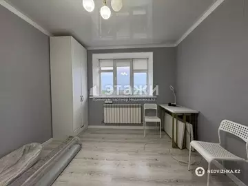 2-комнатная квартира, этаж 4 из 4, 55 м²