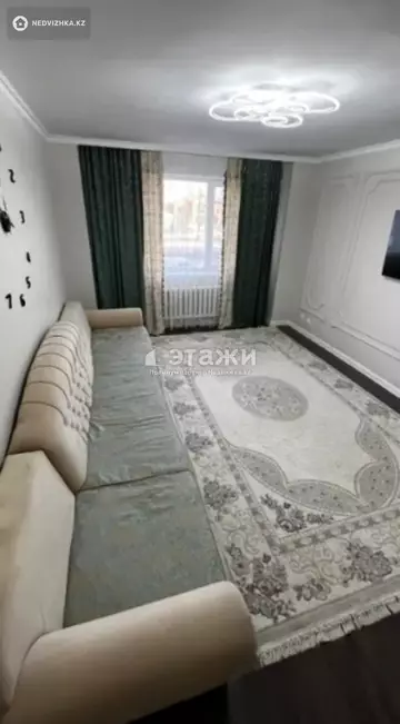 3-комнатная квартира, этаж 2 из 13, 102 м²