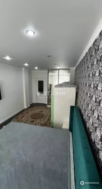 3-комнатная квартира, этаж 2 из 13, 102 м²