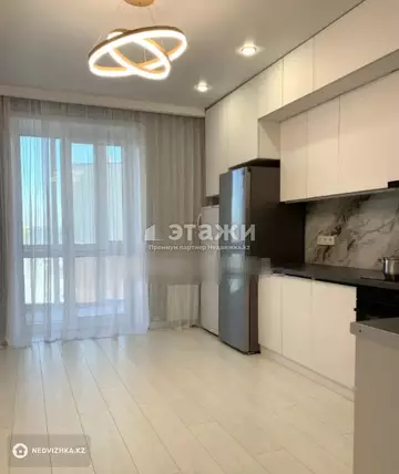 2-комнатная квартира, этаж 10 из 12, 61 м²