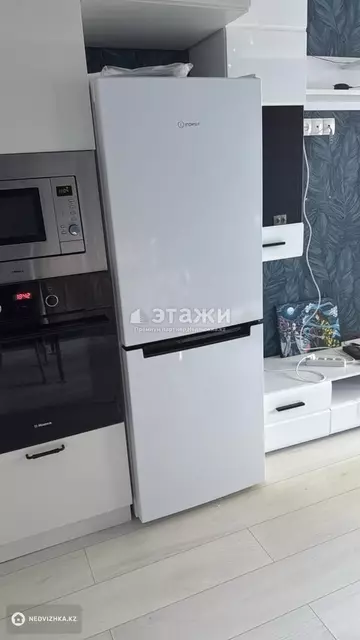 2-комнатная квартира, этаж 4 из 5, 35 м²