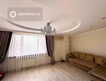 3-комнатная квартира, этаж 7 из 17, 90 м²