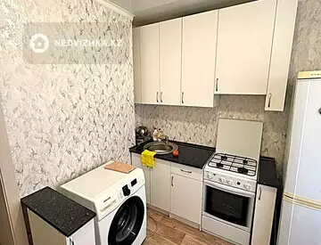 1-комнатная квартира, этаж 3 из 5, 35 м²