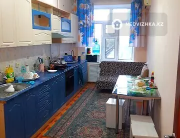 2-комнатная квартира, этаж 3 из 6, 76 м²