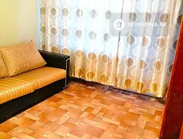 1-комнатная квартира, этаж 3 из 5, 30 м²