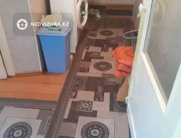 1-комнатная квартира, этаж 4 из 4, 57 м²