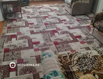 1-комнатная квартира, этаж 4 из 4, 57 м²