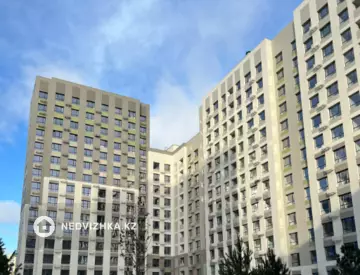 1-комнатная квартира, этаж 2 из 17, 38 м²