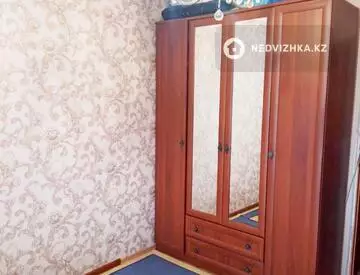 2-комнатная квартира, этаж 1 из 9, 49 м²