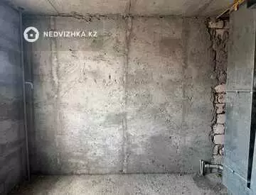 1-комнатная квартира, этаж 9 из 10, 50 м²