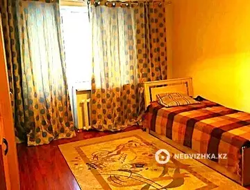 3-комнатная квартира, этаж 3 из 5, 109 м²