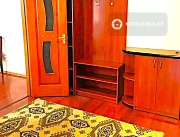 3-комнатная квартира, этаж 3 из 5, 109 м²