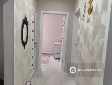 3-комнатная квартира, этаж 1 из 2, 64 м²