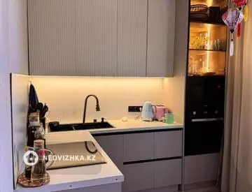 2-комнатная квартира, этаж 7 из 10, 58 м²