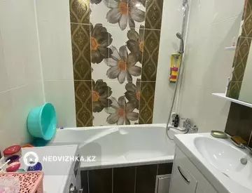 2-комнатная квартира, этаж 3 из 5, 54 м²