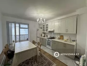 102 м², 3-комнатная квартира, этаж 3 из 5, 102 м², изображение - 2