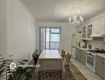 102 м², 3-комнатная квартира, этаж 3 из 5, 102 м², изображение - 1
