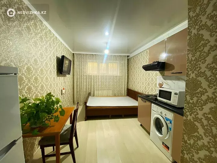 17.5 м², 1-комнатная квартира, этаж 1 из 5, 18 м², изображение - 1