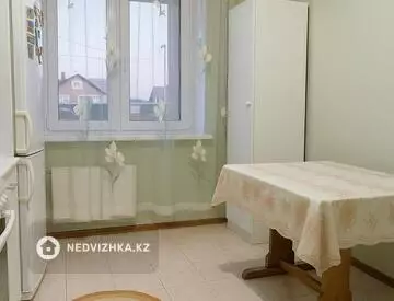 2-комнатная квартира, этаж 9 из 9, 53 м²