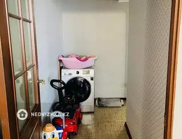2-комнатная квартира, этаж 2 из 9, 80 м²
