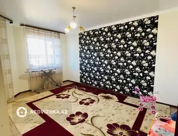 2-комнатная квартира, этаж 2 из 9, 80 м²