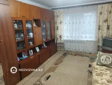 60 м², 3-комнатная квартира, этаж 1 из 5, 60 м², изображение - 5